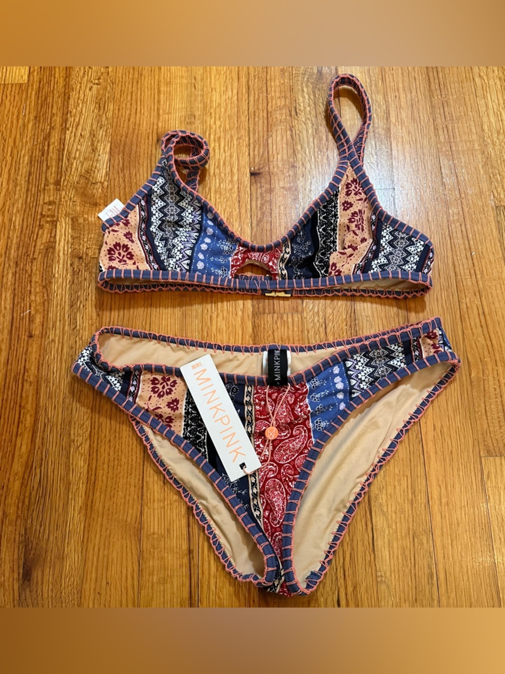 MINKPINK Lily Bikini Top & Lily Bikini Bottom SIZE L (f6) - Picture 3 of 16
